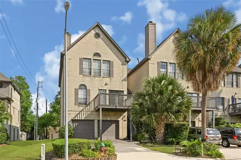 2607 Sailboat Dr, Houston, TX 77058
