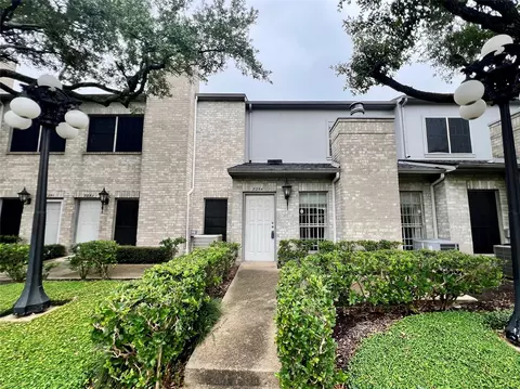 7254 Regency Square Ct #7254, Houston, TX 77036