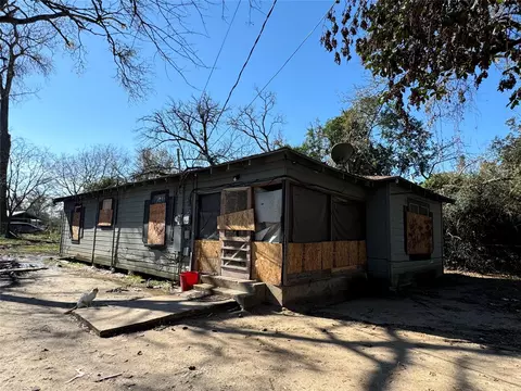 5020 Fitch St, Houston, TX 77016