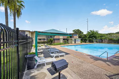 7714 Renwick Dr #C35, Houston, TX 77081