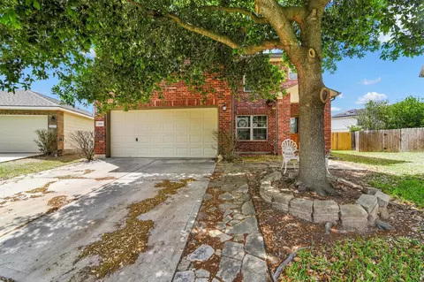 Exterior - 3003 Legends York Dr, Spring, TX 77386 photo 2 of 3