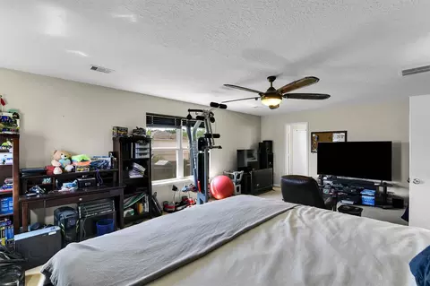 Bedroom - 3003 Legends York Dr, Spring, TX 77386 photo 2 of 7