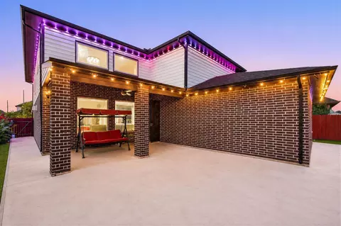 Exterior - 28435 Eli Eagle St, Katy, TX 77494 photo 4 of 8