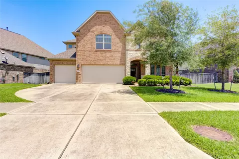 2415 Flowering Brook Ln, Sugar Land, TX 77479