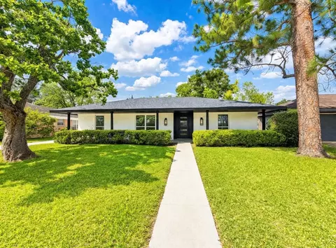 5642 Warm Springs Rd, Houston, TX 77035