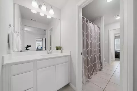 Entry Way - 3831 Robinson Bend Dr, Spring, TX 77386 photo 6 of 7