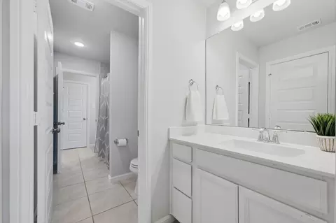 Entry Way - 3831 Robinson Bend Dr, Spring, TX 77386 photo 7 of 7