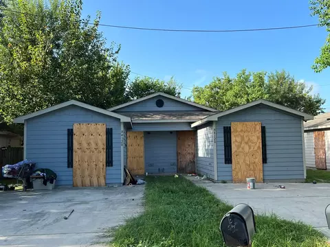 4120 Brinkley St, Houston, TX 77051