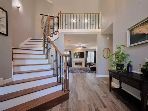 16302 Old Coach Rd, Stagecoach, TX 77355
