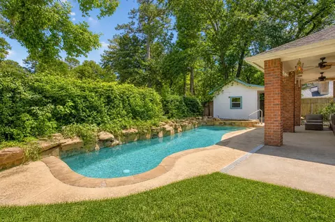 32806 Westwood Square West Dr, Magnolia, TX 77354