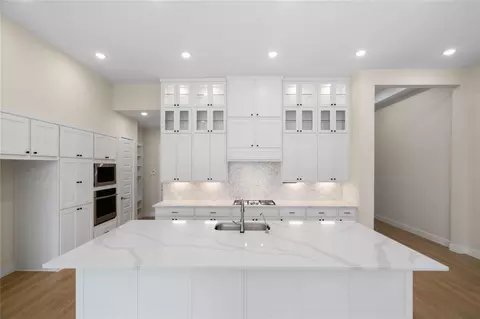 Kitchen - 28058 Willow Glen Dr, Spring, TX 77386 photo 4 of 4