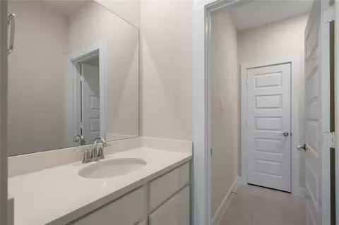 Entry Way - 28058 Willow Glen Dr, Spring, TX 77386 photo 6 of 7