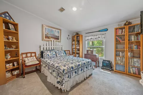 Bedroom - 161 W W Crk, Trinity, TX 75862 photo 4 of 4