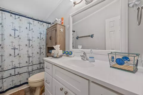 Bath - 161 W W Crk, Trinity, TX 75862 photo 3 of 3