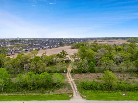 View/Area - 8535 Light Rail Dr, Fulshear, TX 77441 photo 3 of 11