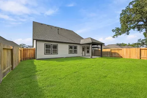 Exterior - 8535 Light Rail Dr, Fulshear, TX 77441 photo 4 of 5