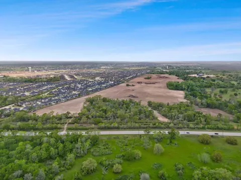 View/Area - 8535 Light Rail Dr, Fulshear, TX 77441 photo 9 of 11