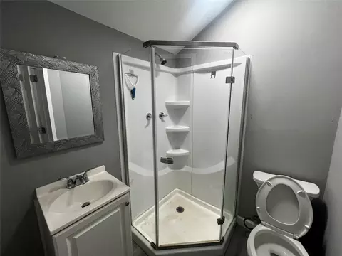 Bath - 17383 Old Highway 105 E, Conroe, TX 77306 photo 2 of 2