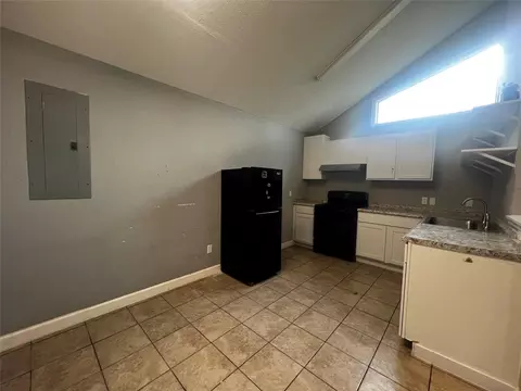 Kitchen - 17383 Old Highway 105 E, Conroe, TX 77306 photo 2 of 2