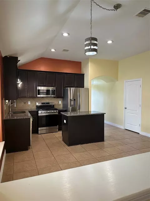 Kitchen - 2570 Riverway Dr, Conroe, TX 77304 photo 2 of 2