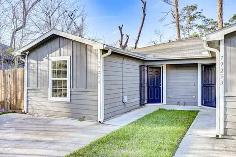 7925 Way St, Houston, TX 77028