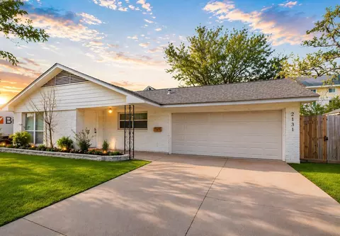 2131 Counter Point Dr, Houston, TX 77055