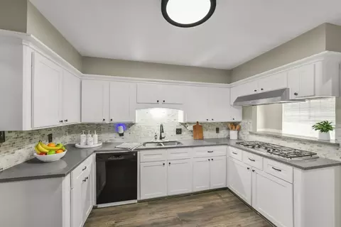 Kitchen - 25302 Fairbrook Ln, Spring, TX 77373 photo 3 of 6