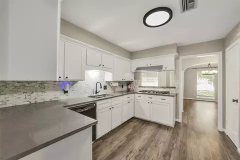 Kitchen - 25302 Fairbrook Ln, Spring, TX 77373 photo 2 of 6