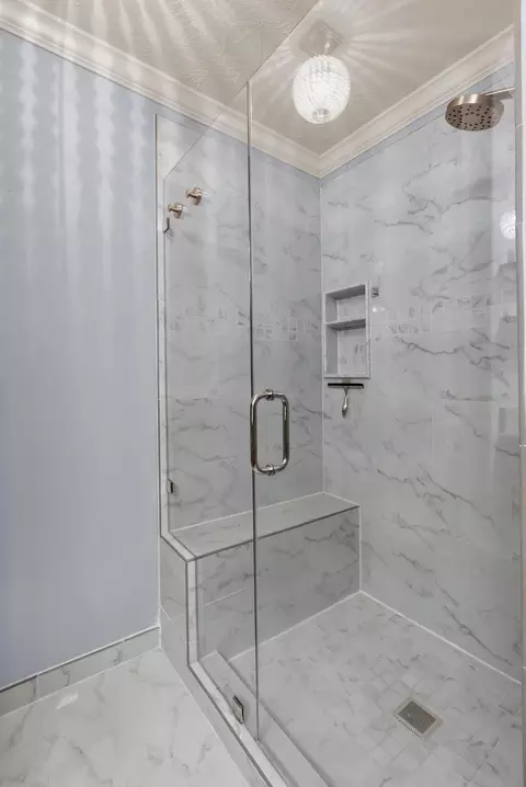 Bath - 3 Darlinghurst Dr, Conroe, TX 77384 photo 3 of 4