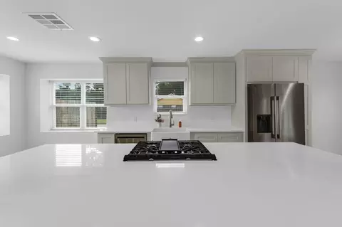 Kitchen - 5202 Moonshadows Dr, Humble, TX 77346 photo 6 of 6