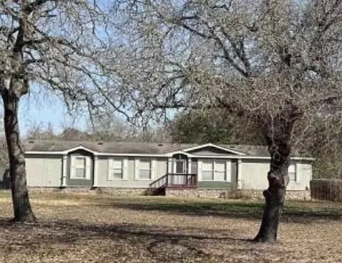 80 Savannah Rdg, Von Ormy, TX 78073 photo 4