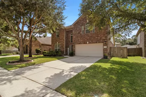 13846 Mckinney Creek Ln, Houston, TX 77044