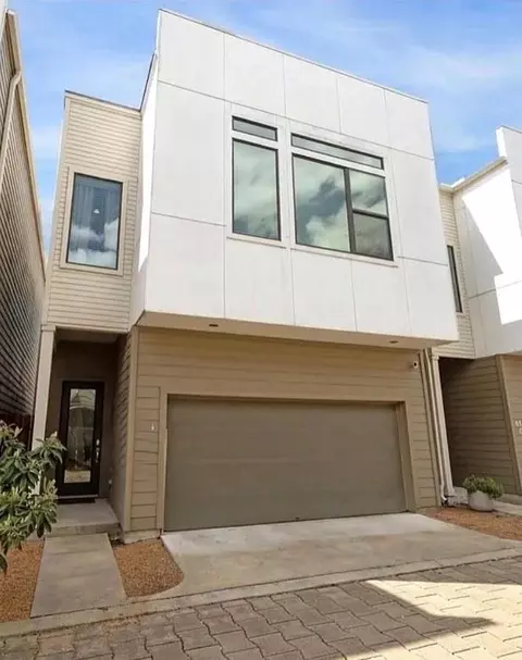 608 Thornton Rd #A, Houston, TX 77018