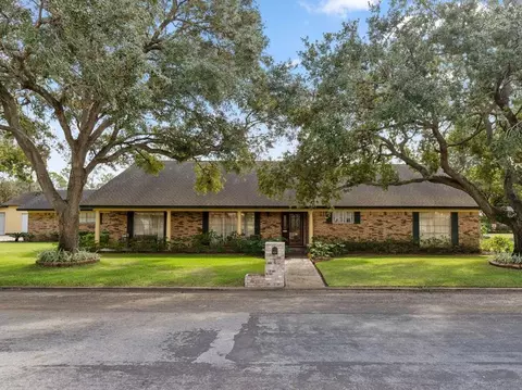 3012 Encino Ave, Bay City, TX 77414