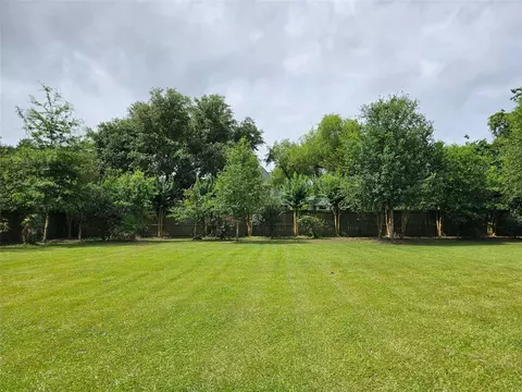 Exterior - 7225 Root Rd, Spring, TX 77389 photo 14 of 18