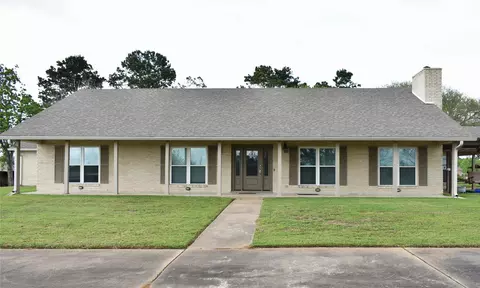 35564 Brumlow Rd, Hempstead, TX 77445