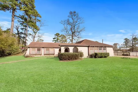 Exterior - 13259 Kidd Rd, Conroe, TX 77302 photo 2 of 11