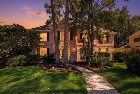5834 Mountain View Dr, Kingwood, TX 77345