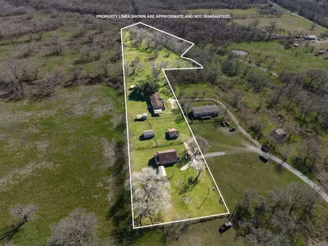 7610 Moore Rd, Brookshire, TX 77423