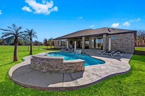Exterior - 2637 Fm 356, Trinity, TX 75862 photo 2 of 8