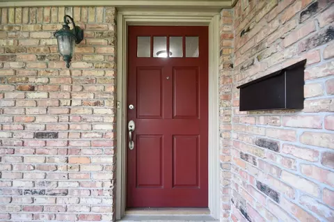 5422 Rutherglenn Dr, Houston, TX 77096