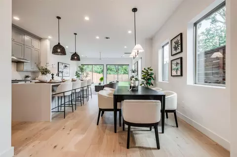 Dining - 116 E 23rd St, Houston, TX 77008 photo 1 of 3