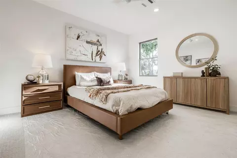Bedroom - 116 E 23rd St, Houston, TX 77008 photo 5 of 5