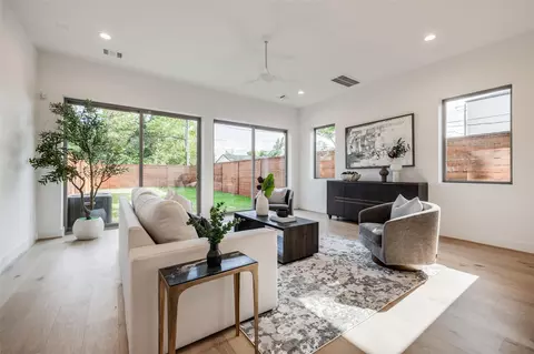 Other - 116 E 23rd St, Houston, TX 77008 photo 6 of 11
