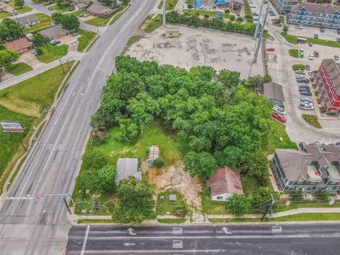View/Area - 2807 E 2809 E Villa Maria Rd, Bryan, TX 77802 photo 3 of 5