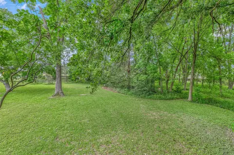 Exterior - 2807 E 2809 E Villa Maria Rd, Bryan, TX 77802 photo 4 of 6