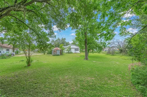 Exterior - 2807 E 2809 E Villa Maria Rd, Bryan, TX 77802 photo 6 of 6