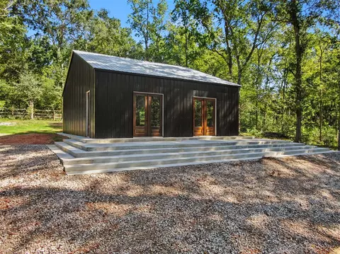 Exterior - 13501 Fultz Rd, Conroe, TX 77304 photo 6 of 8
