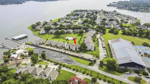 203 Lakeview Ter # -C, Montgomery, TX 77356