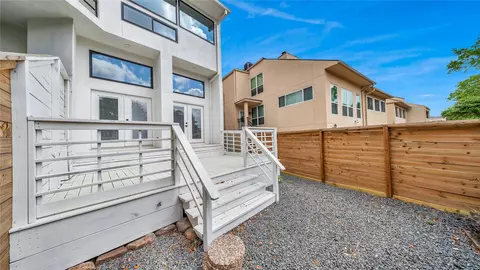 3510 Bellaire Blvd, Houston, TX 77025